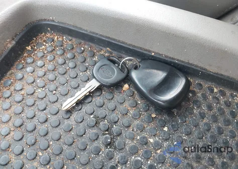 2003 Chevrolet Suburban Ls/Lt/Z71 from USA, damaged, VIN 1GNFK16Z13J19980